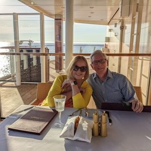 Meet your Posher, Laurel